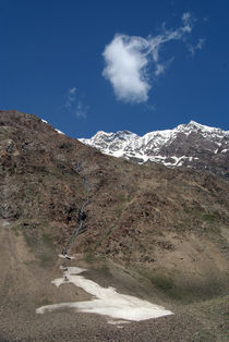 Mountains in Lahaul Valley by serenityphotography