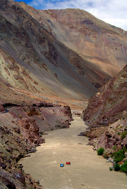 Rafting-on-the-zanskar-river-09
