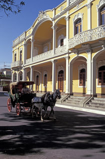 GRANADA HORSE AND CARRIAGE Nicaragua by John Mitchell