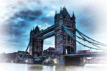 Tower Bridge Blue von deanmessengerphotography