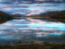 Morning Reflections On Loch Leven von Amanda Finan