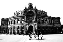 Dresden Schwarz Weiß Bild - Semperoper von Falko Follert