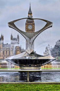 Big Ben and Fountain by Alice Gosling