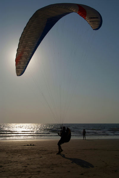Learning-to-paraglide-arambol-04