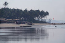 Along the Beach North Goa von serenityphotography