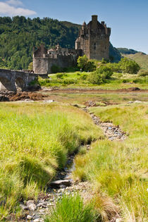 Eilean Donan Castle by Sam Smith