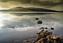 Scottish Loch von Sam Smith