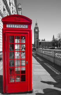 Big Ben Red Telephone box by David J French