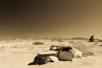 Wreck in the Desert by Jürgen Klust