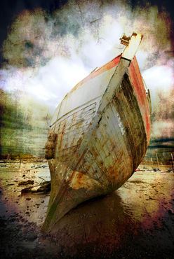 Old-boat-textured