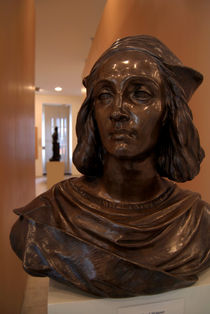 Bust in Convent of St George Gallery von serenityphotography