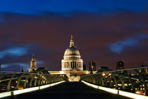 ST.PAUL'S CATHEDRAL 2 by Sergio Bondioni