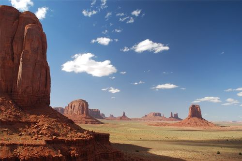 1-monument-valley-2