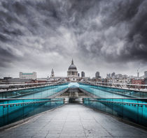 Millenium Bridge, London by Martin Williams