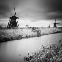 Kinderdijk #02 by Nina Papiorek