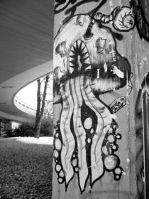 Urban medusa by Stefano Trebbi