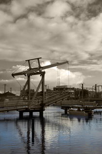 Zugbrücke - drawbridge by ropo13