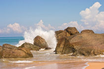 Breaking wave, Beach Sri Lanka by reorom
