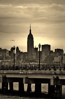 Empire State Building von pictures-from-joe