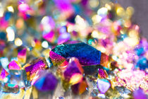 Colored gypsum crystals - farbige Kristalle by Tobias Pfau