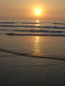 Sunset at beach by Nandan Nagwekar