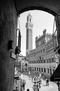 Palazzo Pubblico, Siena by Russell Bevan Photography