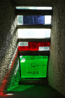 Window 6, Le Corbusier, Ronchamp, France von Katia Boitsova