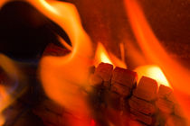 Feuer und Flamme by lightart