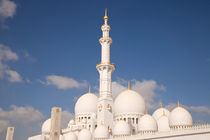 Sheikh Zayed Mosque in Abu Dhabi by dreamtours