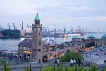 St Pauli Landing bridges Hamburg by dreamtours