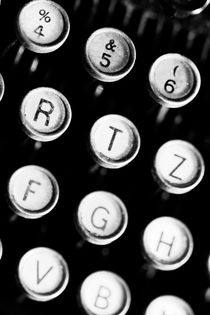 Schreibmaschinentasten by Falko Follert