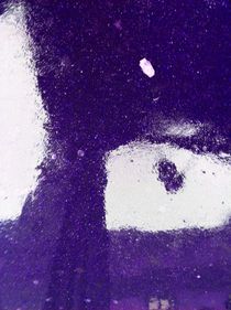 Reflection in Purple von badrig